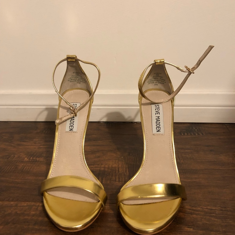 Gold sandal